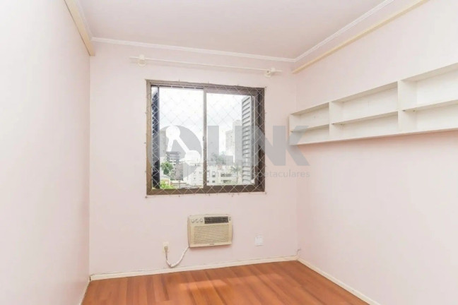 Imagem Apartamento com 3 Quartos à Venda, 70 m² em Cristo Redentor - Porto Alegre Imagem Apartamento com 3 Quartos à Venda, 70 m² em Cristo Redentor - Porto Alegre