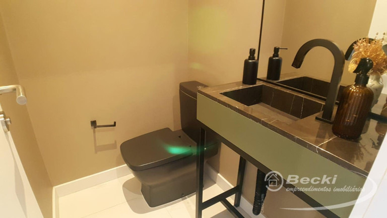 Imagem Apartamento com 3 Quartos à Venda, 174 m² em Glória - Joinville