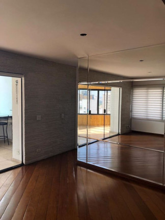 Imagem Cobertura com 3 Quartos à Venda, 210 m² em Moema - São Paulo