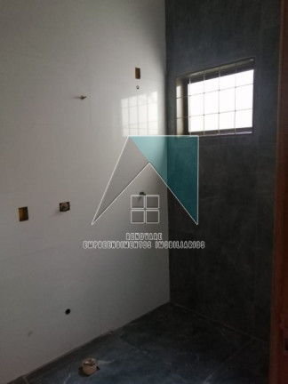 Imagem Casa com 3 Quartos à Venda, em Vila Tibério - Ribeirão Preto Imagem Casa com 3 Quartos à Venda, em Vila Tibério - Ribeirão Preto