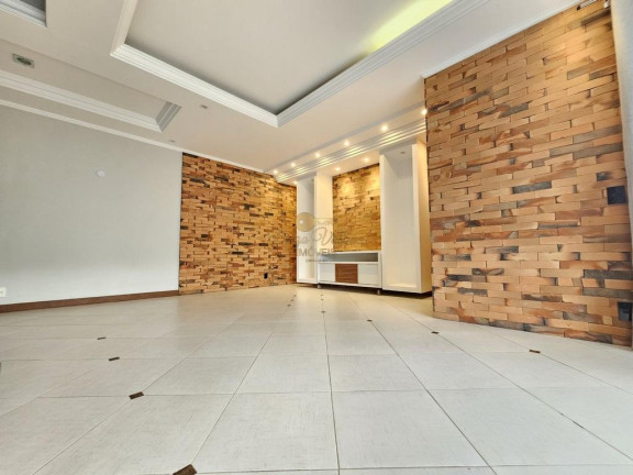 Imagem Casa com 3 Quartos à Venda, 150 m² em Prata - Teresópolis Imagem Casa com 3 Quartos à Venda, 150 m² em Prata - Teresópolis