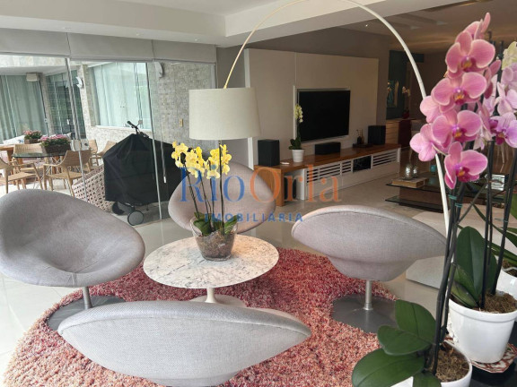 Imagem Apartamento com 3 Quartos à Venda, 220 m² em Barra Da Tijuca - Rio De Janeiro