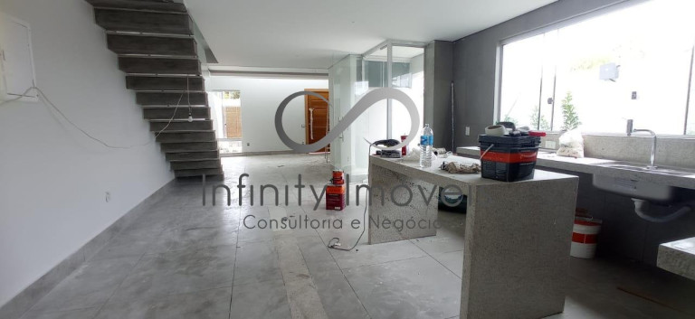 Imagem Casa com 3 Quartos à Venda, 250 m² em Lagoa Mansões - Lagoa Santa