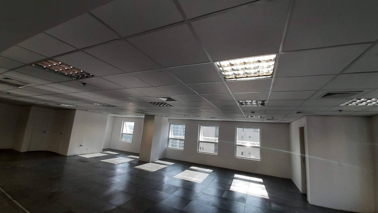 Imagem Sala Comercial à Venda, 126 m² em Alphaville - Barueri Imagem Sala Comercial à Venda, 126 m² em Alphaville - Barueri