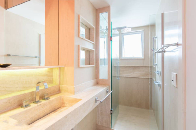 Imagem Apartamento com 3 Quartos à Venda, em Ipanema - Rio De Janeiro Imagem Apartamento com 3 Quartos à Venda, em Ipanema - Rio De Janeiro