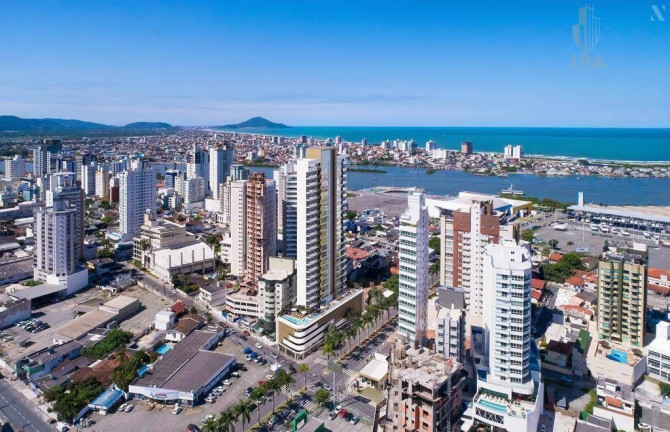 Apartamento com 3 Quartos à Venda, 162 m² em Centro - Itajaí
