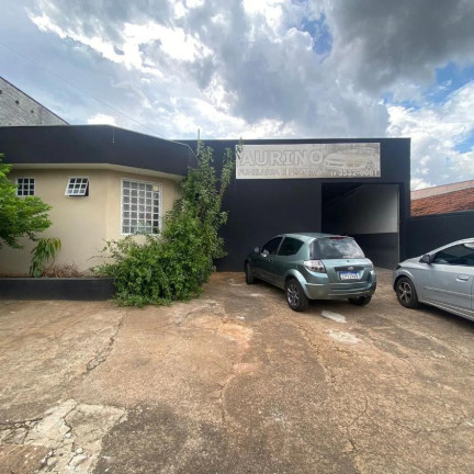 Imagem Galpão à Venda, 300 m² em Junqueira - Lins Imagem Galpão à Venda, 300 m² em Junqueira - Lins