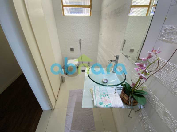 Imagem Apartamento com 3 Quartos à Venda, 300 m² em Copacabana - Rio De Janeiro