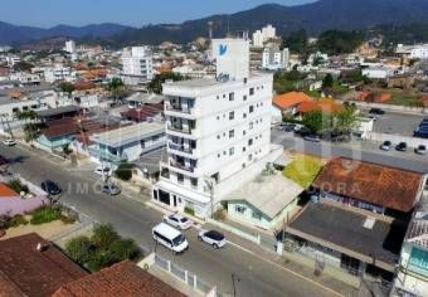 Apartamento com 2 Quartos à Venda, 72 m² em Areias - Camboriú