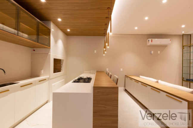 Imagem Apartamento com 3 Quartos à Venda, 130 m² em Pioneiros - Balneário Camboriú Imagem Apartamento com 3 Quartos à Venda, 130 m² em Pioneiros - Balneário Camboriú