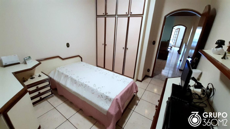 Imagem Casa com 3 Quartos à Venda, 281 m² em Campestre - Santo André
