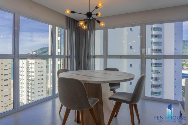 Imagem Apartamento com 3 Quartos à Venda, 145 m² em Centro - Balneário Camboriú Imagem Apartamento com 3 Quartos à Venda, 145 m² em Centro - Balneário Camboriú