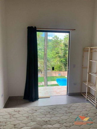 Imagem Casa com 2 Quartos à Venda, 120 m² em Jardim Capricórnio - Caraguatatuba