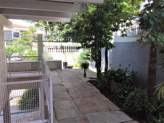 Imagem Casa com 4 Quartos à Venda, 550 m² em Jardim Guedala - São Paulo