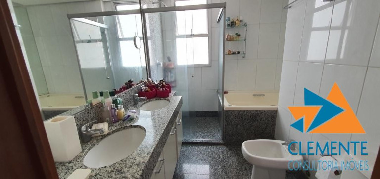 Imagem Apartamento com 4 Quartos à Venda, 135 m² em Santo Agostinho - Belo Horizonte Imagem Apartamento com 4 Quartos à Venda, 135 m² em Santo Agostinho - Belo Horizonte