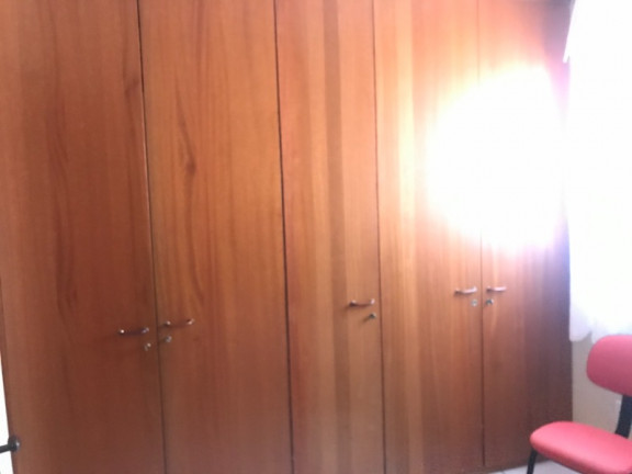 Imagem Casa com 4 Quartos à Venda, 230 m² em Jardim Itu - Porto Alegre Imagem Casa com 4 Quartos à Venda, 230 m² em Jardim Itu - Porto Alegre