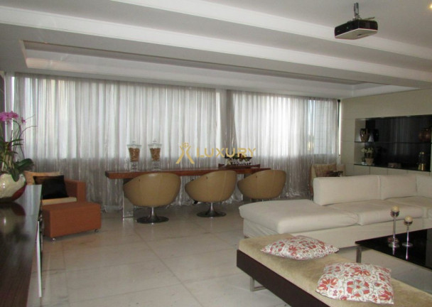 Imagem Imóvel com 4 Quartos à Venda, 176 m² em Belvedere - Belo Horizonte