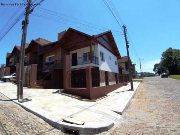 Sobrado com 2 Quartos à Venda, 179 m² em Pousada Da Neve - Nova Petrópolis