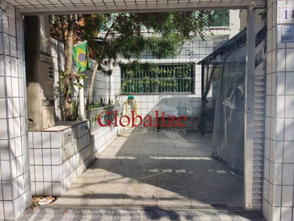 Imóvel com 3 Quartos à Venda, 210 m² em Boqueirão - Santos