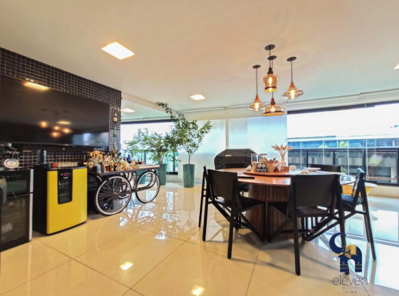 Imagem Apartamento com 5 Quartos à Venda, 330 m² em Ondina - Salvador