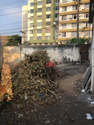 Imagem Casa com 3 Quartos à Venda, 212 m² em Santa Catarina - São Gonçalo