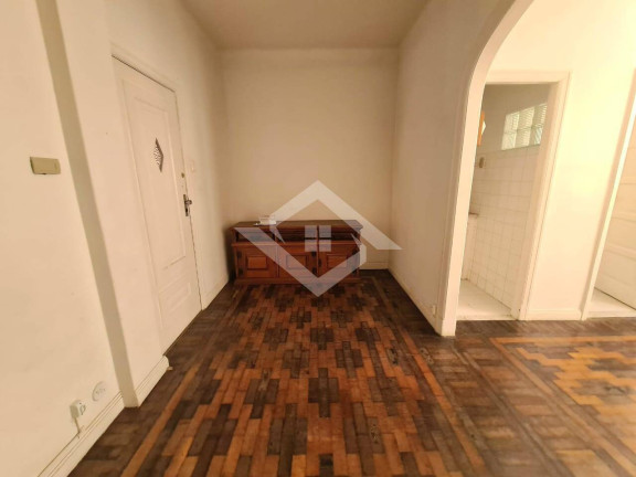 Imagem Apartamento com 1 Quarto à Venda, 29 m² em Copacabana - Rio De Janeiro Imagem Apartamento com 1 Quarto à Venda, 29 m² em Copacabana - Rio De Janeiro