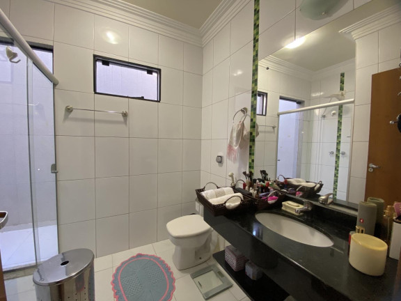 Imagem Casa com 3 Quartos à Venda, 175 m² em Jardim Tóquio - Maringá