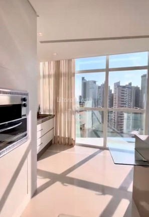 Imagem Apartamento com 3 Quartos à Venda, 132 m² em Centro - Balneário Camboriú Imagem Apartamento com 3 Quartos à Venda, 132 m² em Centro - Balneário Camboriú