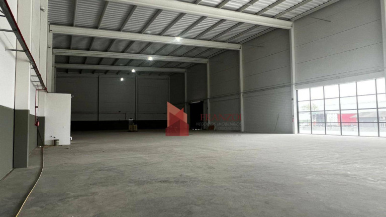Imagem Galpão para Alugar, 1.700 m² em Salseiros - Itajaí Imagem Galpão para Alugar, 1.700 m² em Salseiros - Itajaí