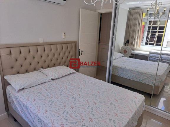 Imagem Apartamento com 2 Quartos à Venda, 66 m² em Centro - Florianópolis Imagem Apartamento com 2 Quartos à Venda, 66 m² em Centro - Florianópolis