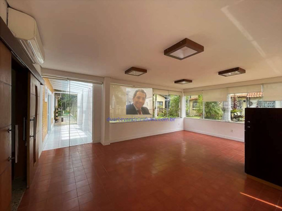 Imagem Casa com 4 Quartos à Venda, 800 m² em Vila Santo Antônio - Cotia Imagem Casa com 4 Quartos à Venda, 800 m² em Vila Santo Antônio - Cotia