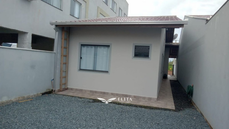 Imagem Casa com 2 Quartos à Venda, 56 m² em Vila Nova - Barra Velha Imagem Casa com 2 Quartos à Venda, 56 m² em Vila Nova - Barra Velha