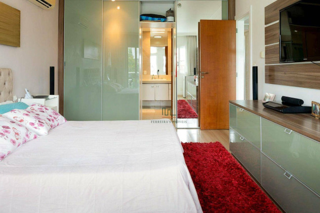 Imagem Casa com 3 Quartos à Venda, 350 m² em Camboinhas - Niterói