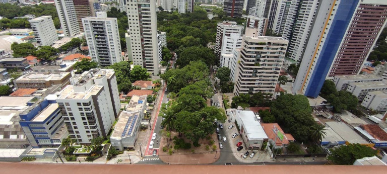 Imagem Apartamento com 4 Quartos à Venda, 517 m² em Jaqueira - Recife Imagem Apartamento com 4 Quartos à Venda, 517 m² em Jaqueira - Recife