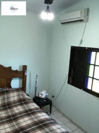 Imagem Sobrado com 2 Quartos à Venda, 110 m² em Parque Balneário Poiares - Caraguatatuba Imagem Sobrado com 2 Quartos à Venda, 110 m² em Parque Balneário Poiares - Caraguatatuba