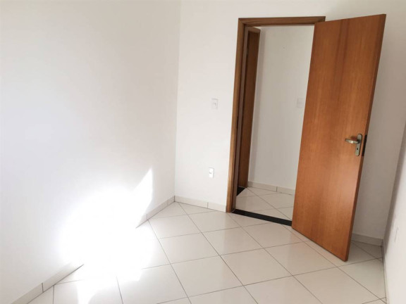 Imagem Apartamento com 2 Quartos à Venda,  em Guilhermina - Praia Grande