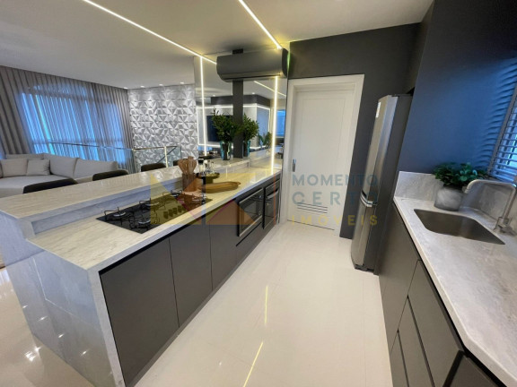 Imagem Apartamento com 3 Quartos à Venda, 240 m² em Centro - Balneário Camboriú Imagem Apartamento com 3 Quartos à Venda, 240 m² em Centro - Balneário Camboriú