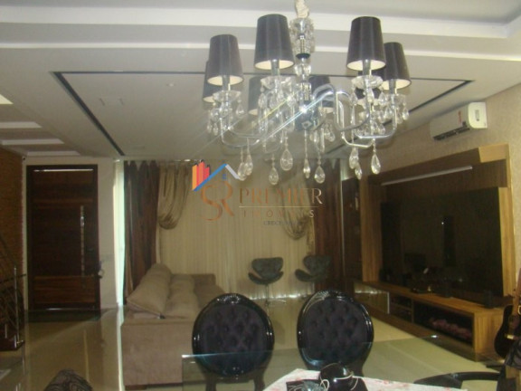 Imagem Casa com 3 Quartos à Venda, 413 m² em Itacorubi - Florianópolis Imagem Casa com 3 Quartos à Venda, 413 m² em Itacorubi - Florianópolis