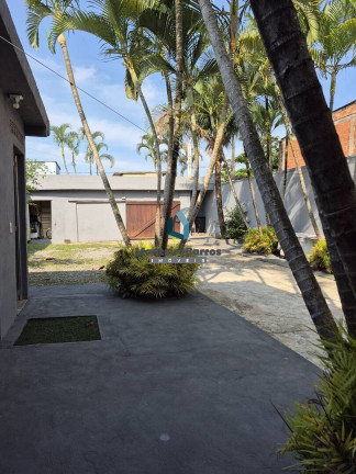 Imagem Casa para Temporada, 200 m² em Enseada - Guarujá Imagem Casa para Temporada, 200 m² em Enseada - Guarujá