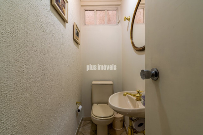 Imagem Casa com 4 Quartos à Venda, 583 m² em Jardim Prudência - São Paulo