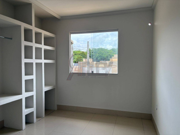 Imagem Casa com 3 Quartos à Venda, 123 m² em Floresta - Montes Claros