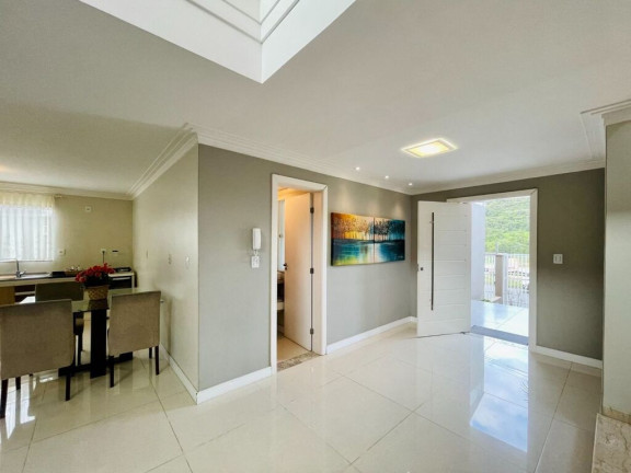Imagem Casa com 3 Quartos à Venda, 238 m² em Fortaleza Alta - Blumenau