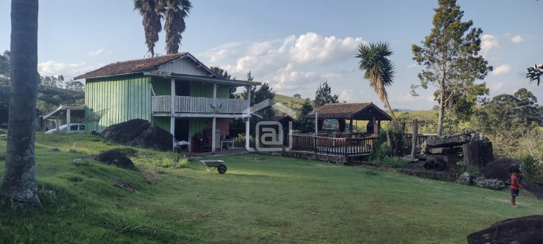 Imóvel com 1 Quarto à Venda, 20.000 m² em Bocaina (rural) - Caldas