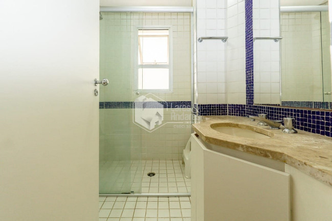 Imagem Apartamento com 3 Quartos à Venda, 210 m² em Moema - São Paulo