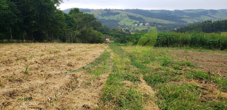 Imagem Terreno à Venda, 2.000 m² em Batatuba - Piracaia Imagem Terreno à Venda, 2.000 m² em Batatuba - Piracaia