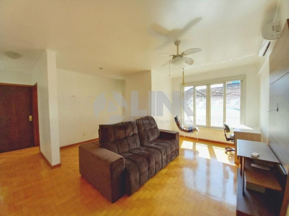 Apartamento com 2 Quartos à Venda, 68 m² em São João - Porto Alegre