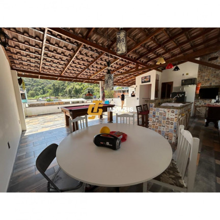 Imagem Casa com 2 Quartos à Venda, 180 m² em Tabuleiro - Camboriú