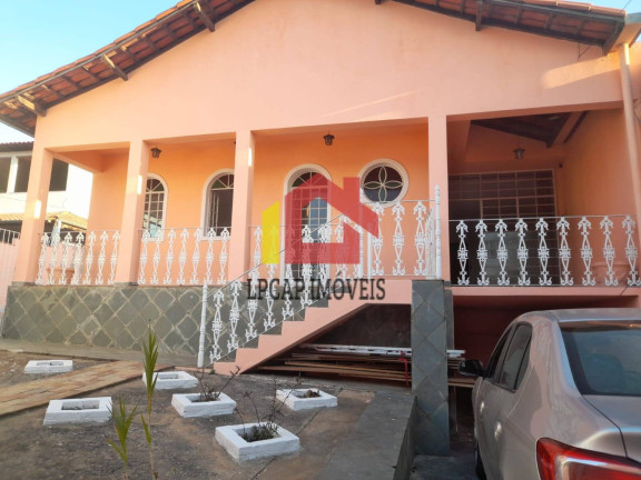Imagem Casa com 3 Quartos à Venda, 400 m² em Floramar - Belo Horizonte