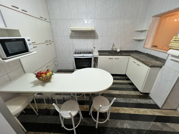 Imagem Sobrado com 3 Quartos à Venda, 332 m² em Vila Augusta - Guarulhos Imagem Sobrado com 3 Quartos à Venda, 332 m² em Vila Augusta - Guarulhos