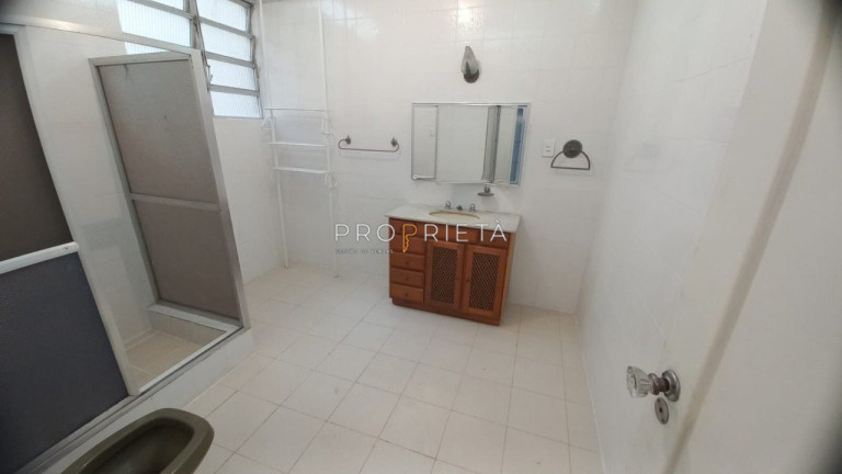 Imagem Apartamento com 3 Quartos à Venda, 187 m² em Copacabana - Rio De Janeiro Imagem Apartamento com 3 Quartos à Venda, 187 m² em Copacabana - Rio De Janeiro